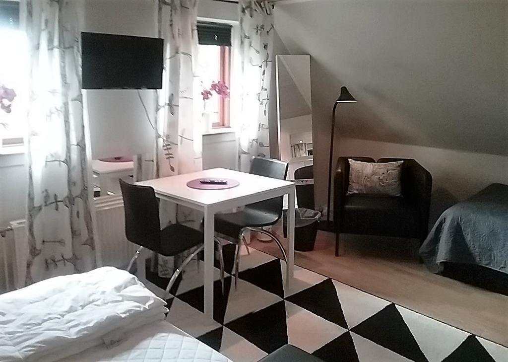 Særslev Svalegaarden Guesthouse מראה חיצוני תמונה