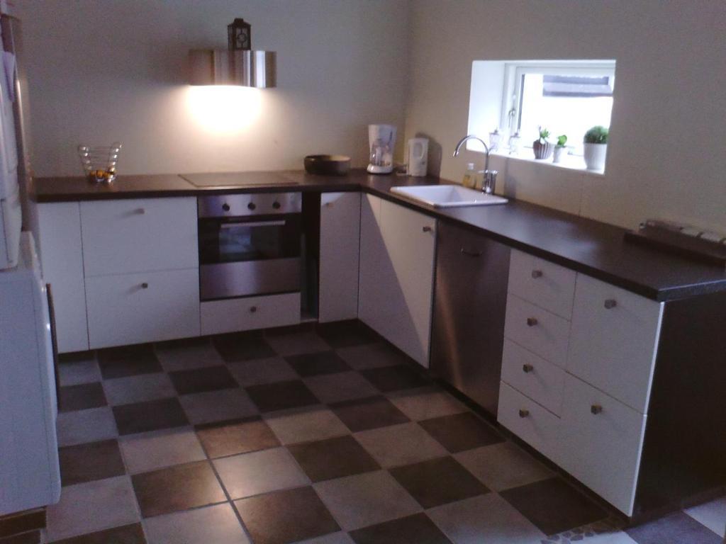Særslev Svalegaarden Guesthouse מראה חיצוני תמונה